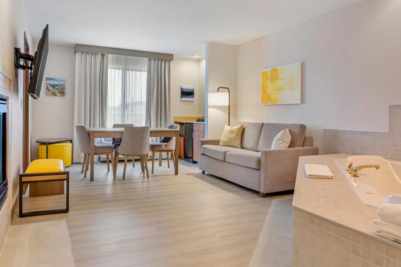 Comfort Inn & Suites Rapid City Near Mt Rushmore Εξωτερικό φωτογραφία