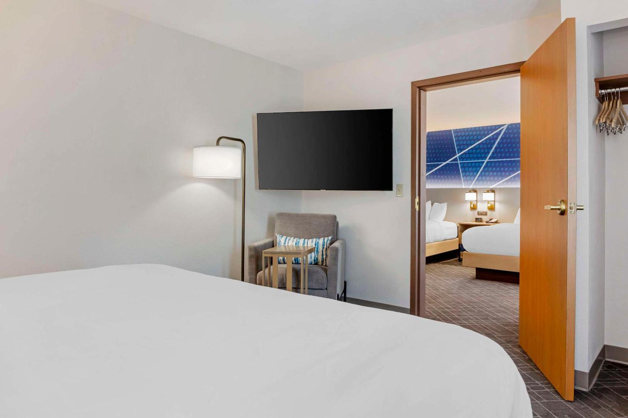 Comfort Inn & Suites Rapid City Near Mt Rushmore Εξωτερικό φωτογραφία
