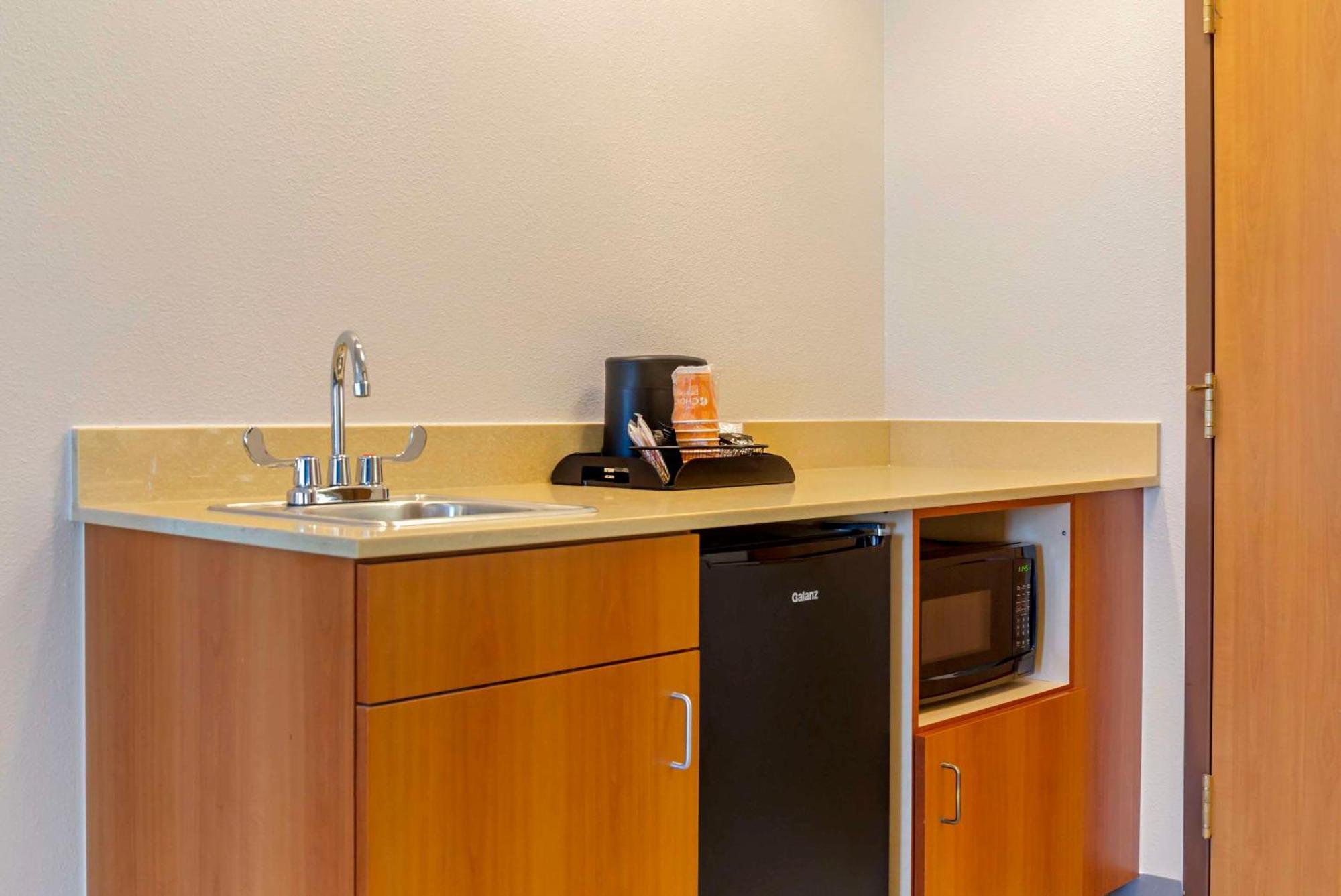 Comfort Inn & Suites Rapid City Near Mt Rushmore Εξωτερικό φωτογραφία