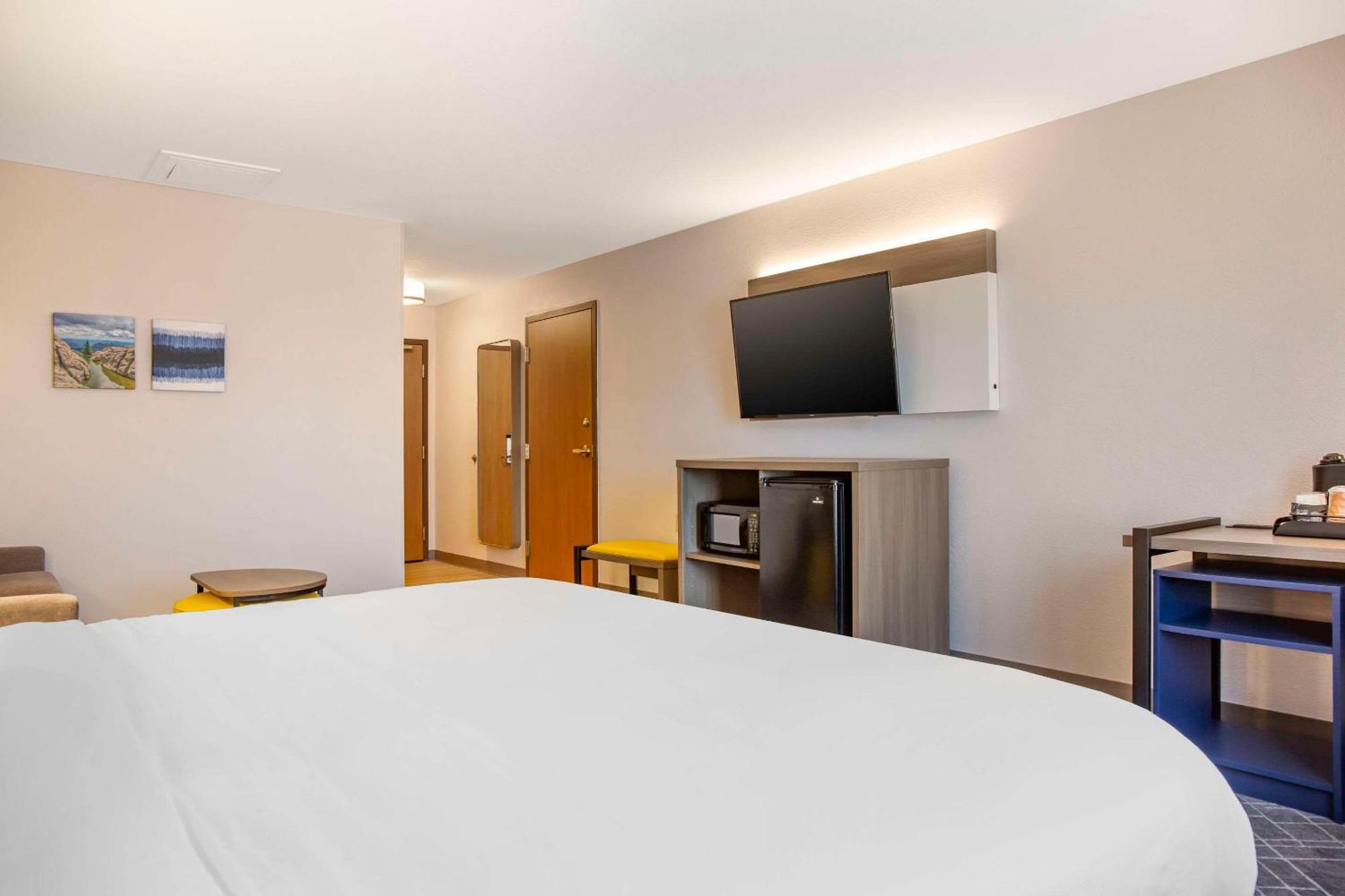 Comfort Inn & Suites Rapid City Near Mt Rushmore Εξωτερικό φωτογραφία