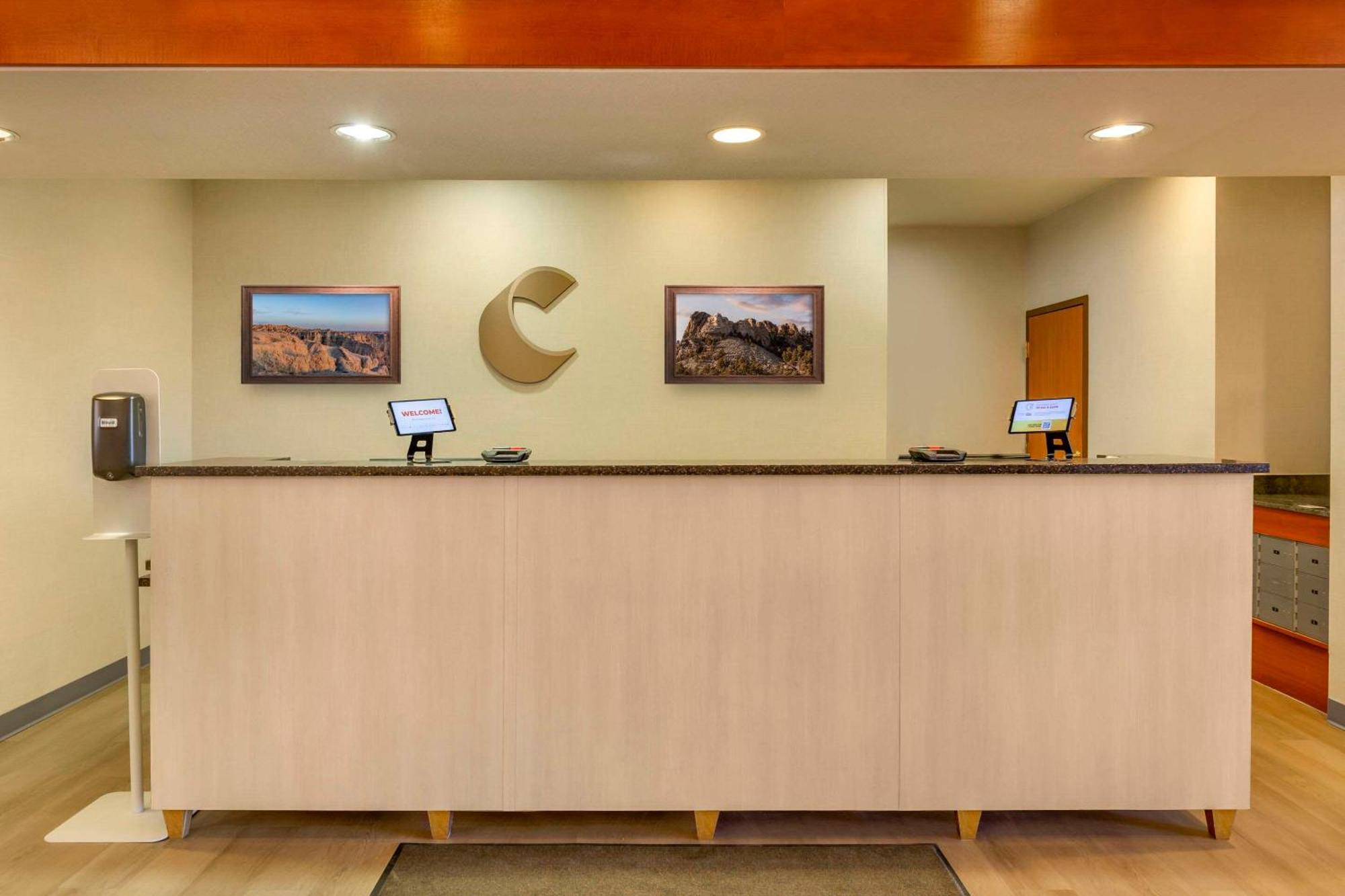 Comfort Inn & Suites Rapid City Near Mt Rushmore Εξωτερικό φωτογραφία