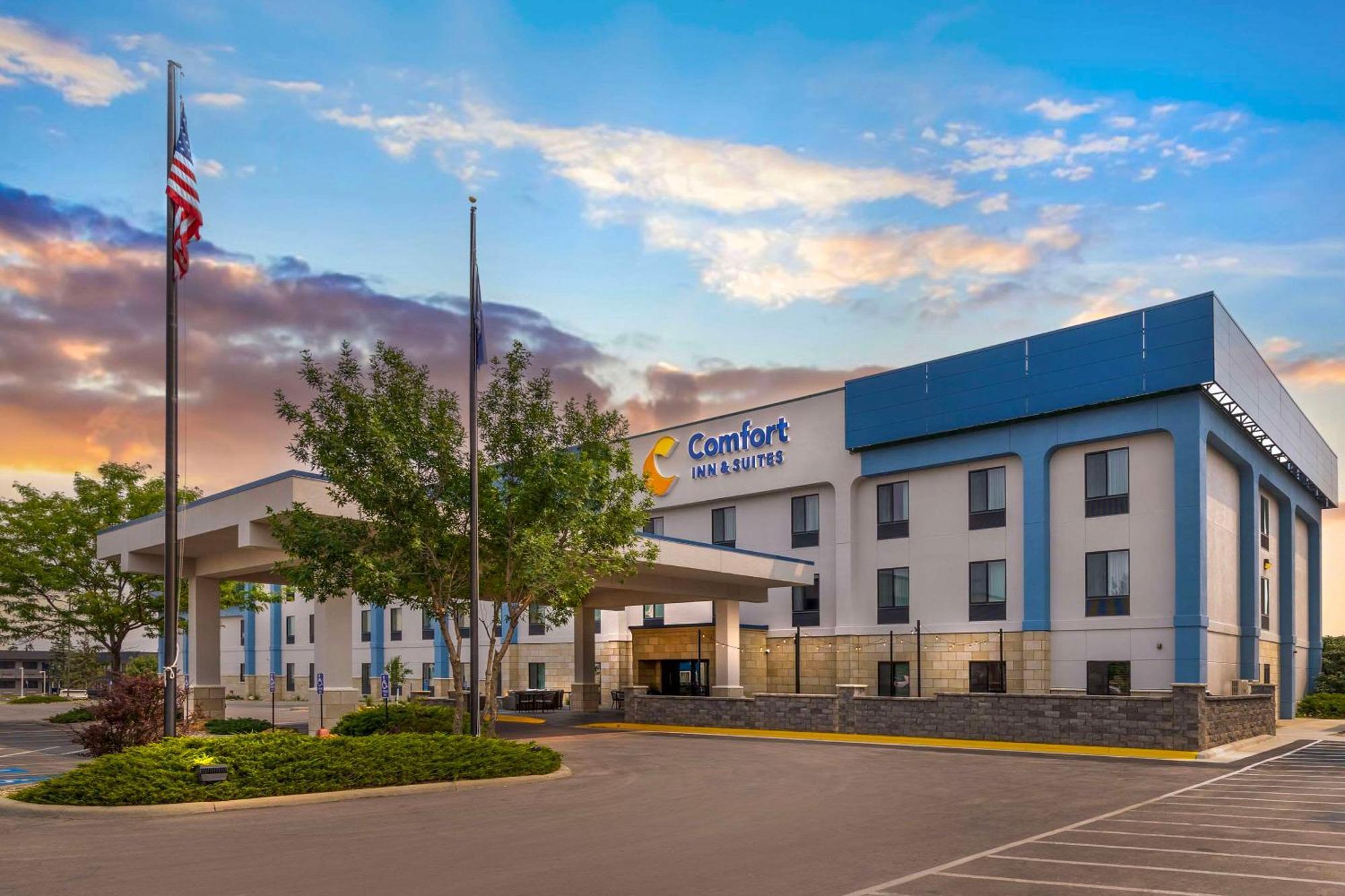 Comfort Inn & Suites Rapid City Near Mt Rushmore Εξωτερικό φωτογραφία